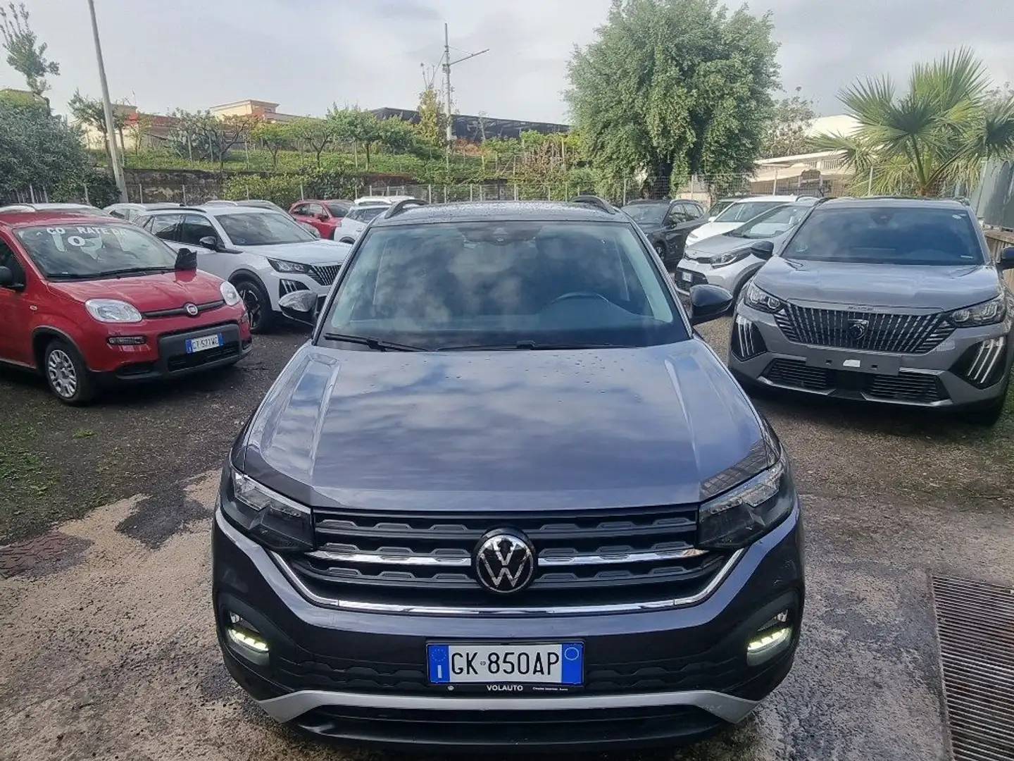 Volkswagen T-Cross 1.0 TSI 110 CV DSG Life Grijs - 1