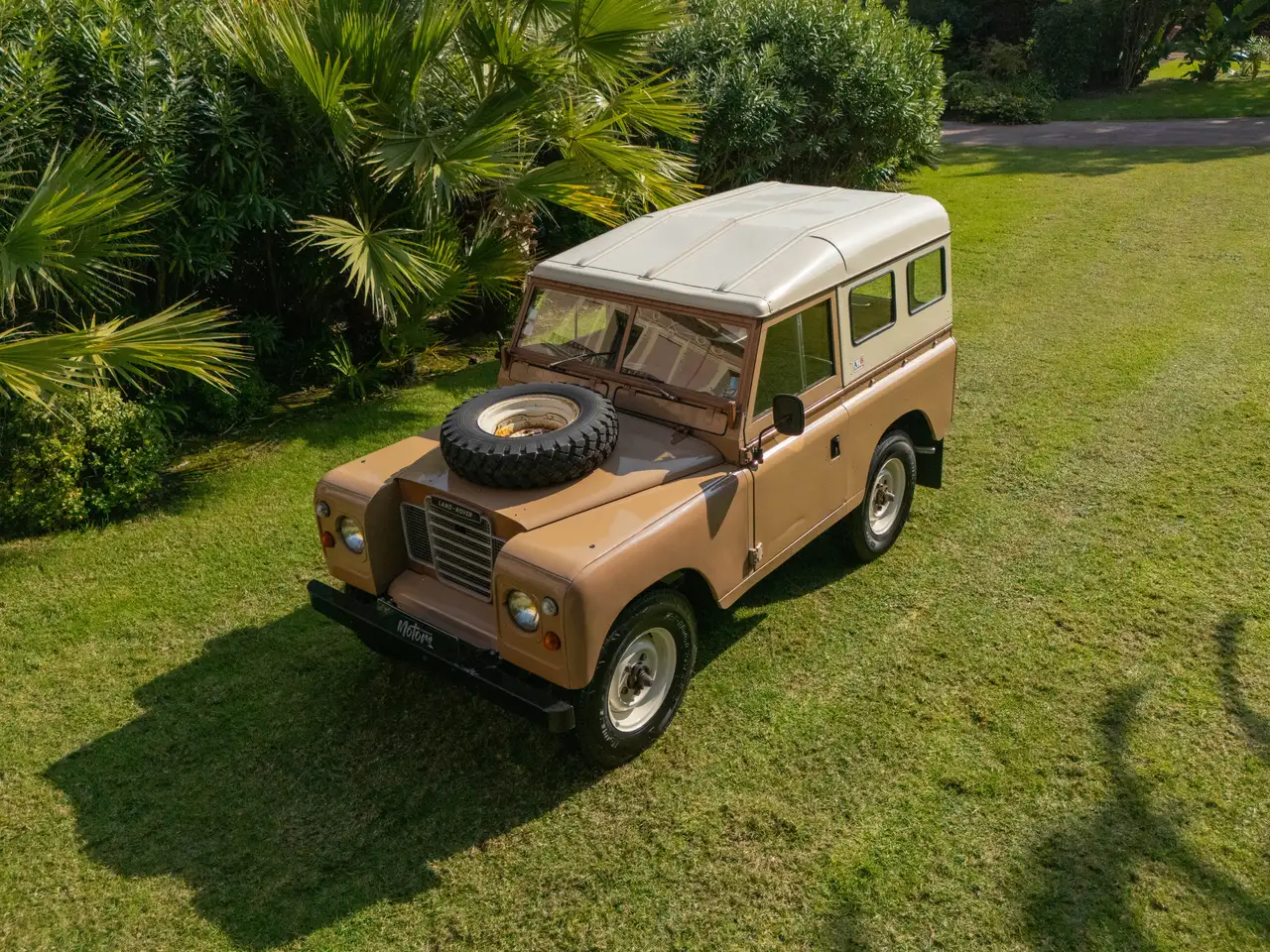 Land Rover Series III export, foto 4