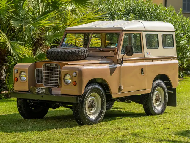 Land Rover Series III export