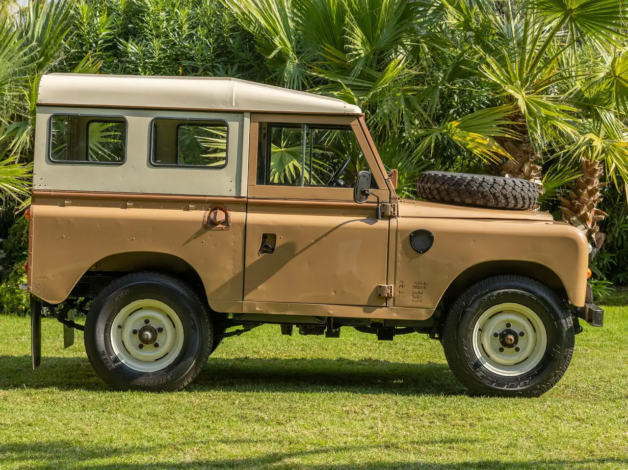 Land Rover Series III export, foto 5