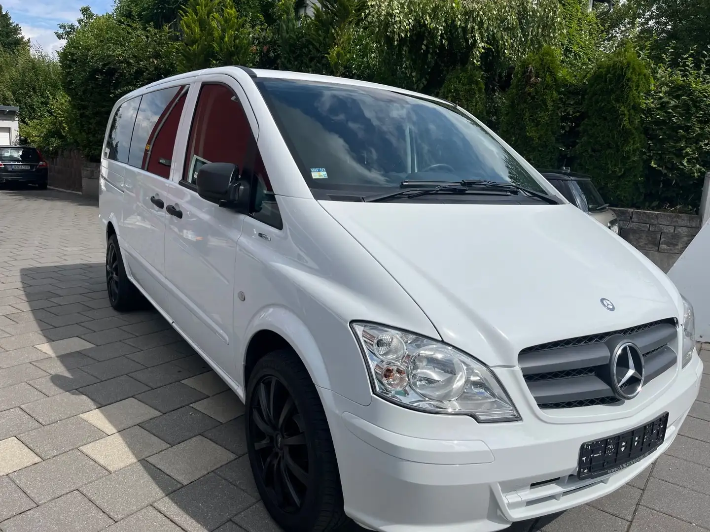 Mercedes-Benz Vito 116 CDI Tourer lang 8 Sitzer Weiß - 2