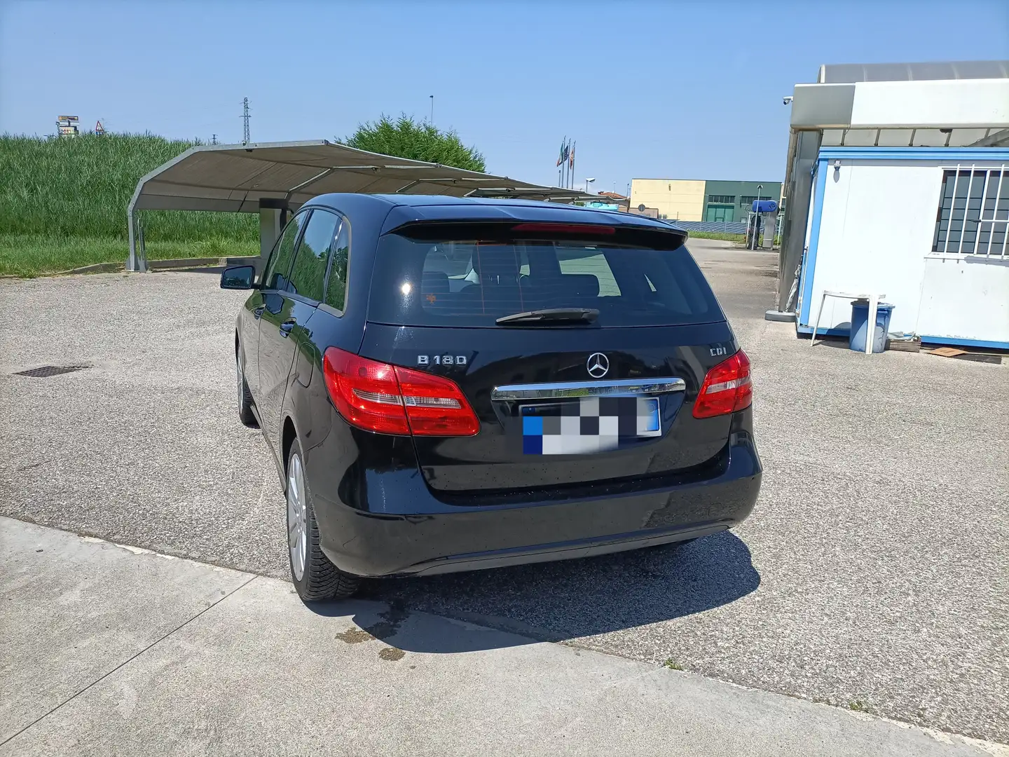 Mercedes-Benz 180 Classe B 180 CDI Nero - 1