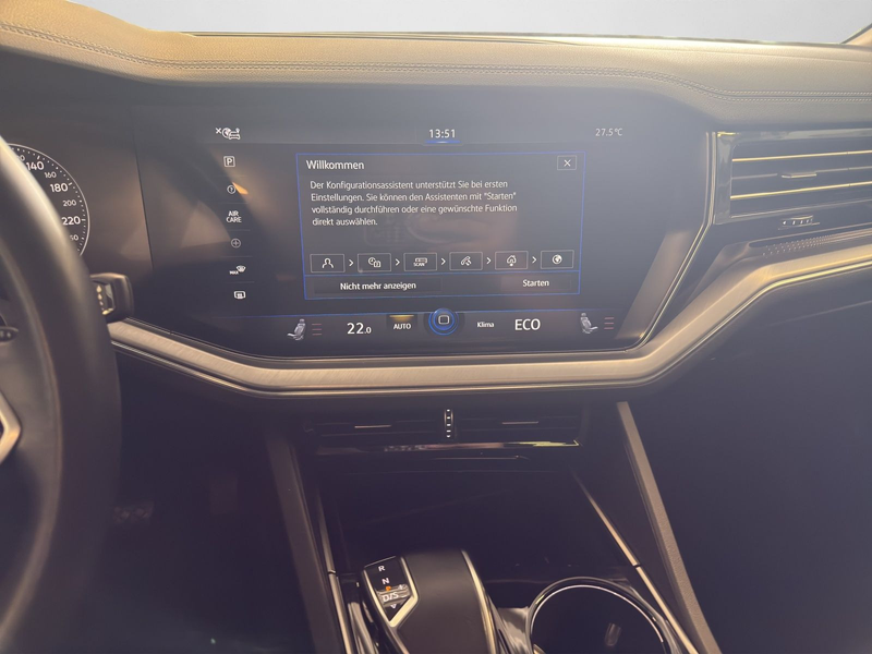 Volkswagen Touareg Elegance 3.0 V6 eHybrid 4MOTION 250 kW 8 — photo 11