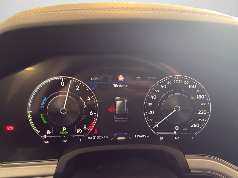 Volkswagen Touareg Elegance 3.0 V6 eHybrid 4MOTION 250 kW 8 — photo 10