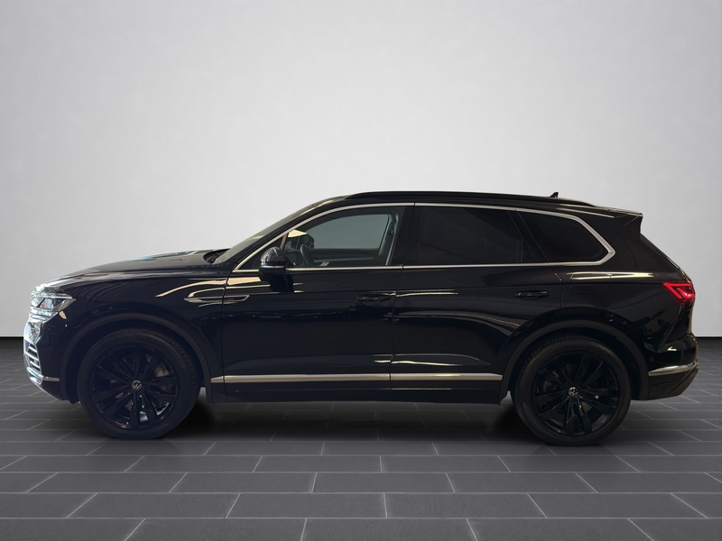 Volkswagen Touareg Elegance 3.0 V6 eHybrid 4MOTION 250 kW 8 — photo 7
