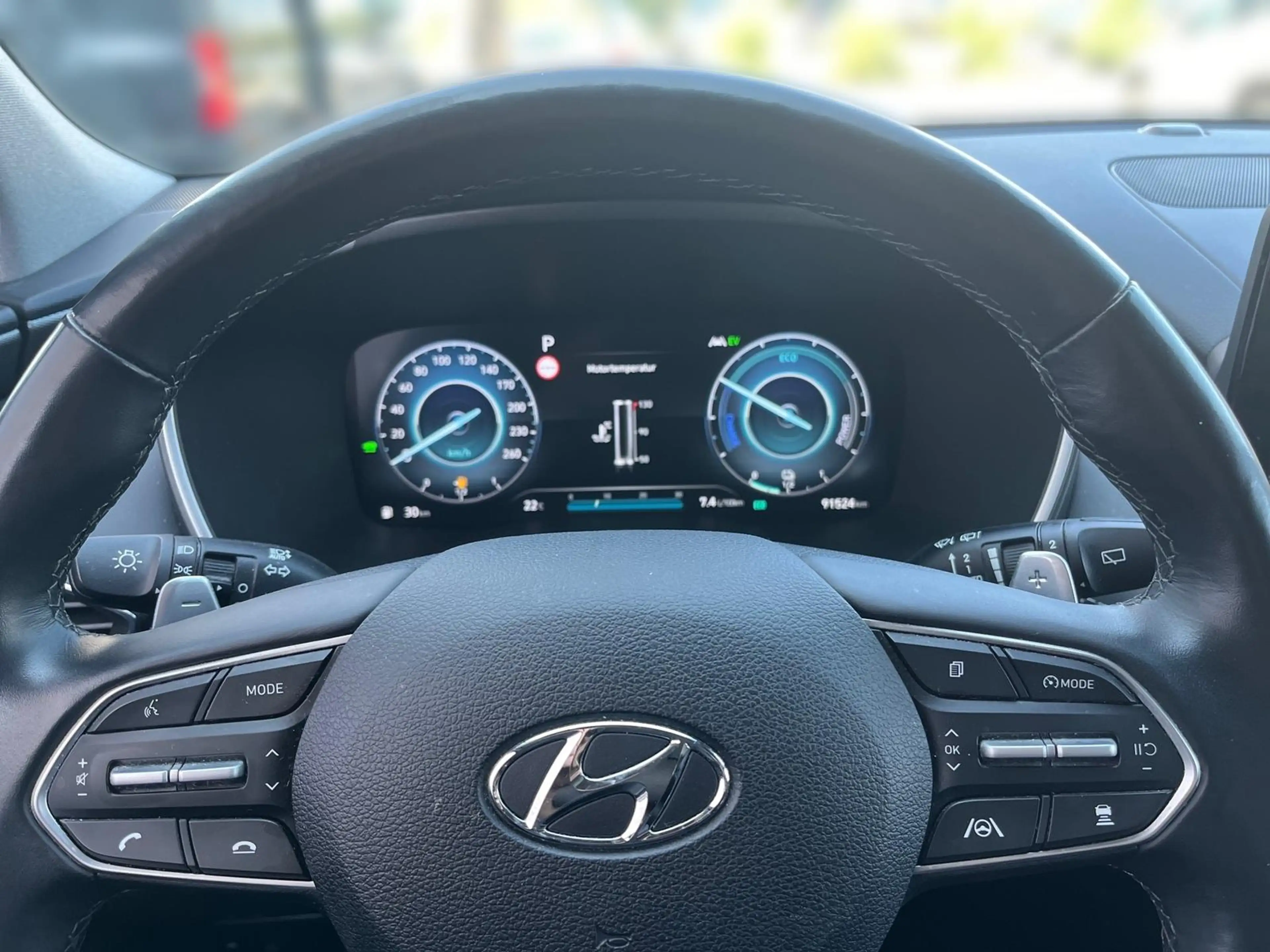 Hyundai SANTA FE 1.6 TGDi PHEV 4WD SIGNATURE 360°/ACC/HuD/LED/EHK/D — photo 8