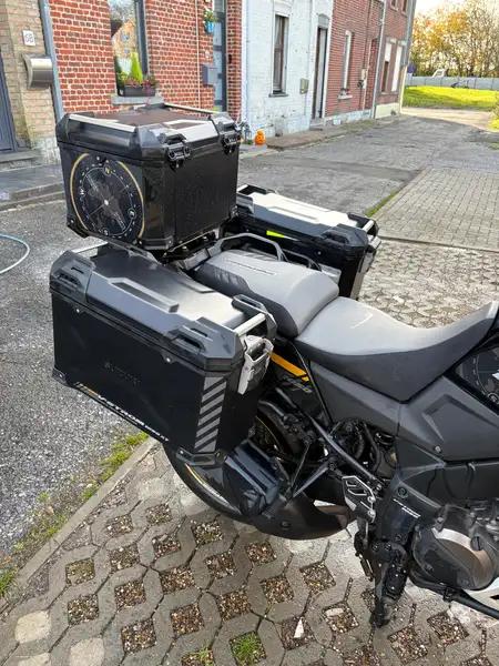 Suzuki V-Strom 1050 - foto 5