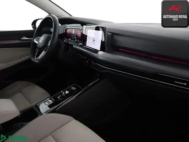 Volkswagen Golf view 10