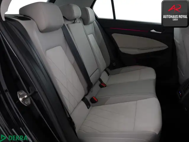 Volkswagen Golf view 12