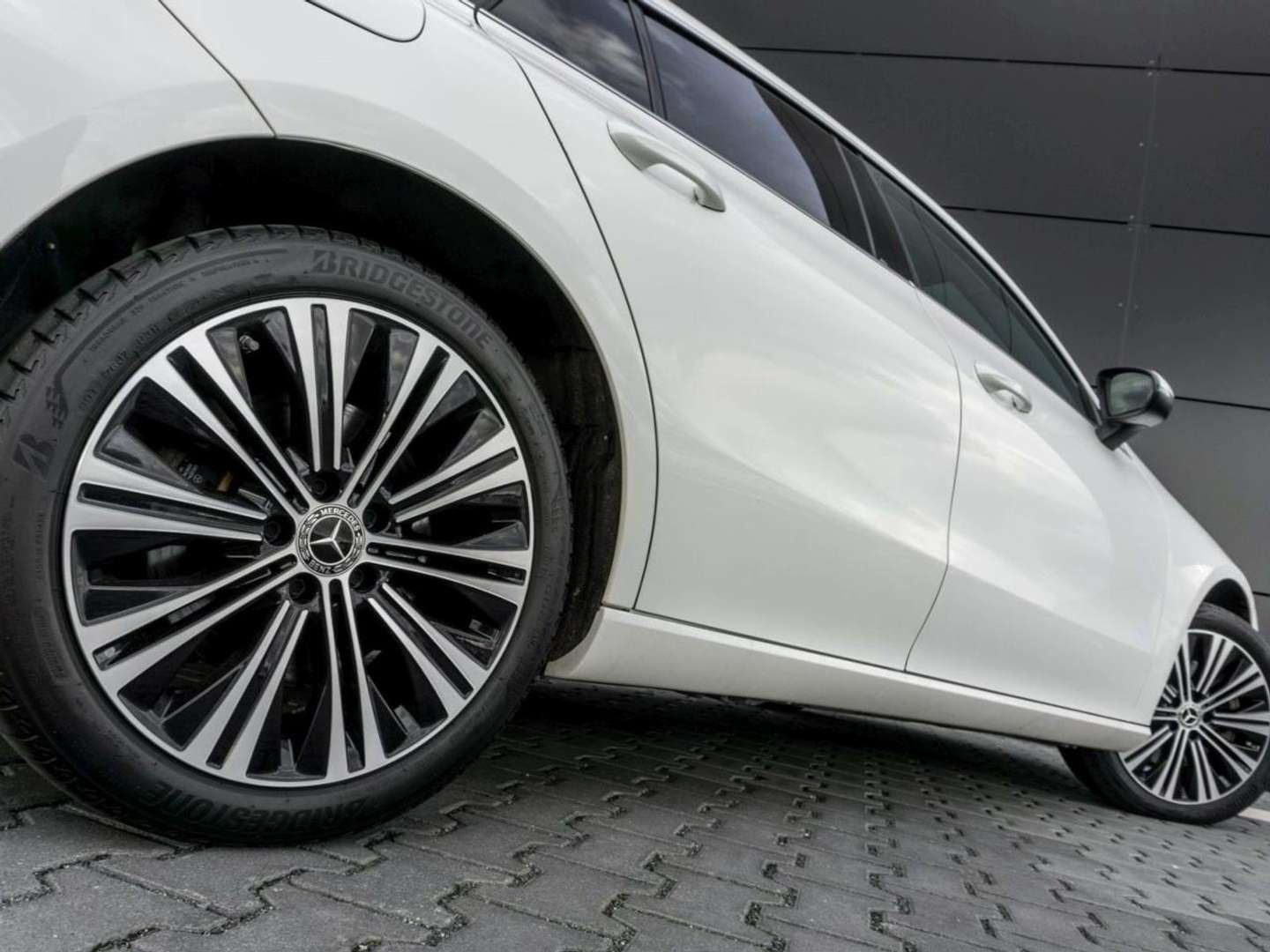 Mercedes CLA 250 E Shooting Brake 250 Progressive -  - Joinsteer - #3