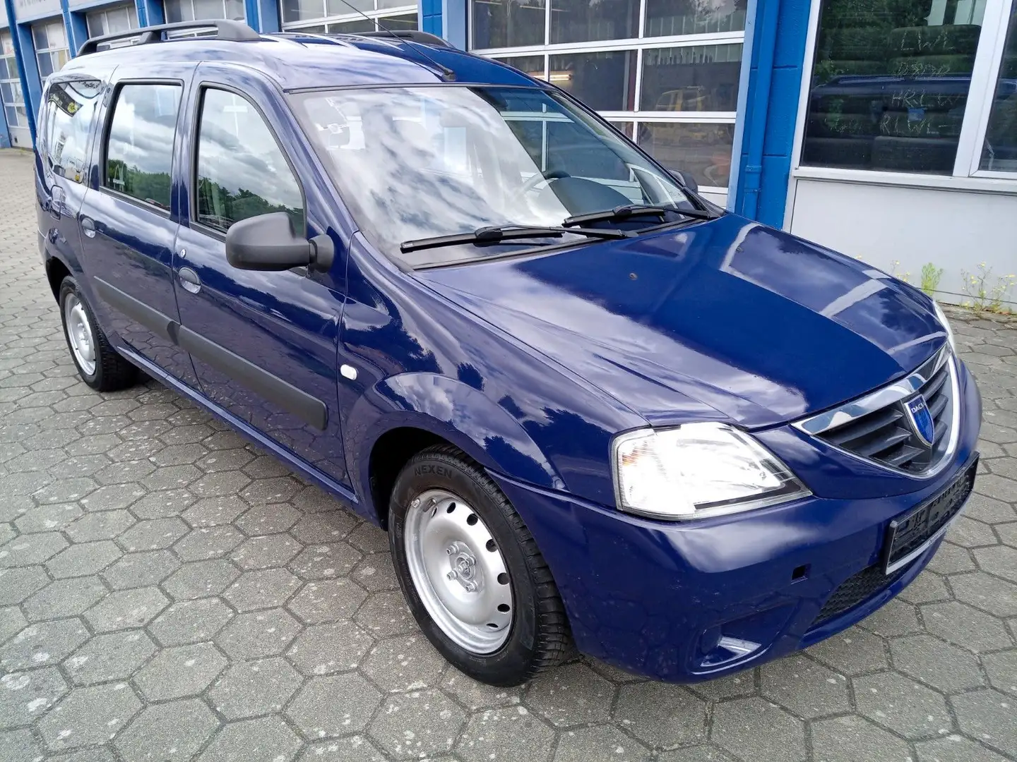 Dacia Logan MCV Kombi Ambiance/AHK/HU neu Blau - 1