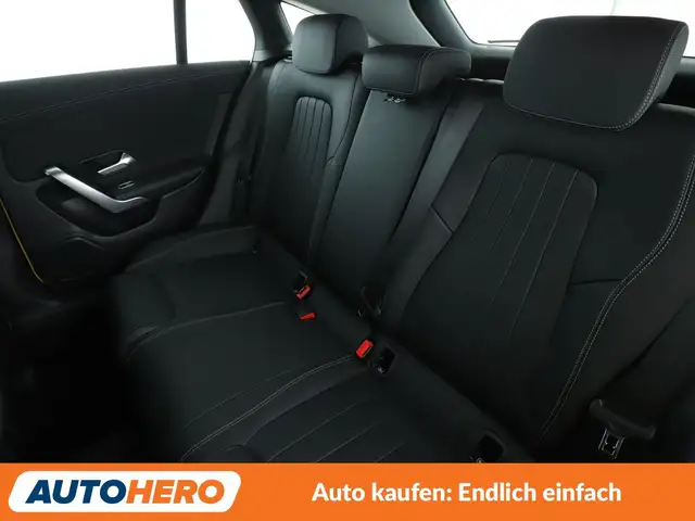 Mercedes-Benz Cla view 14
