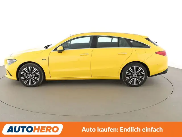 Mercedes-Benz Cla view 3