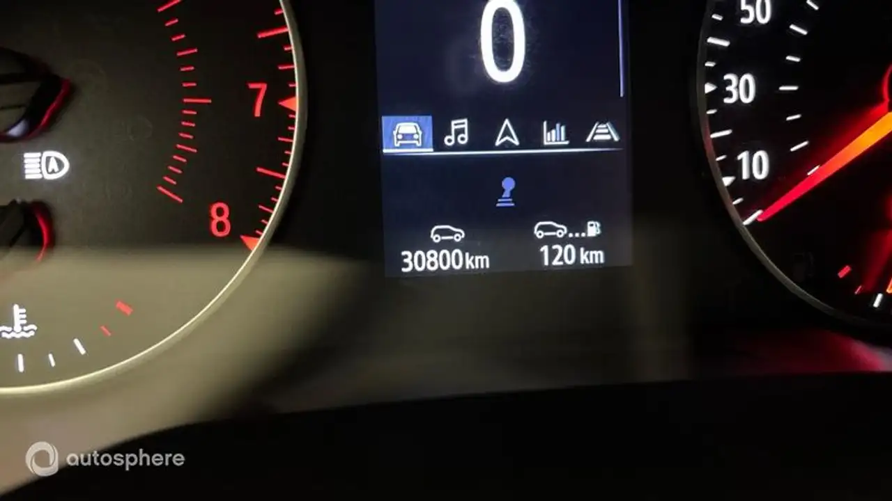 Renault Captur — photo 9