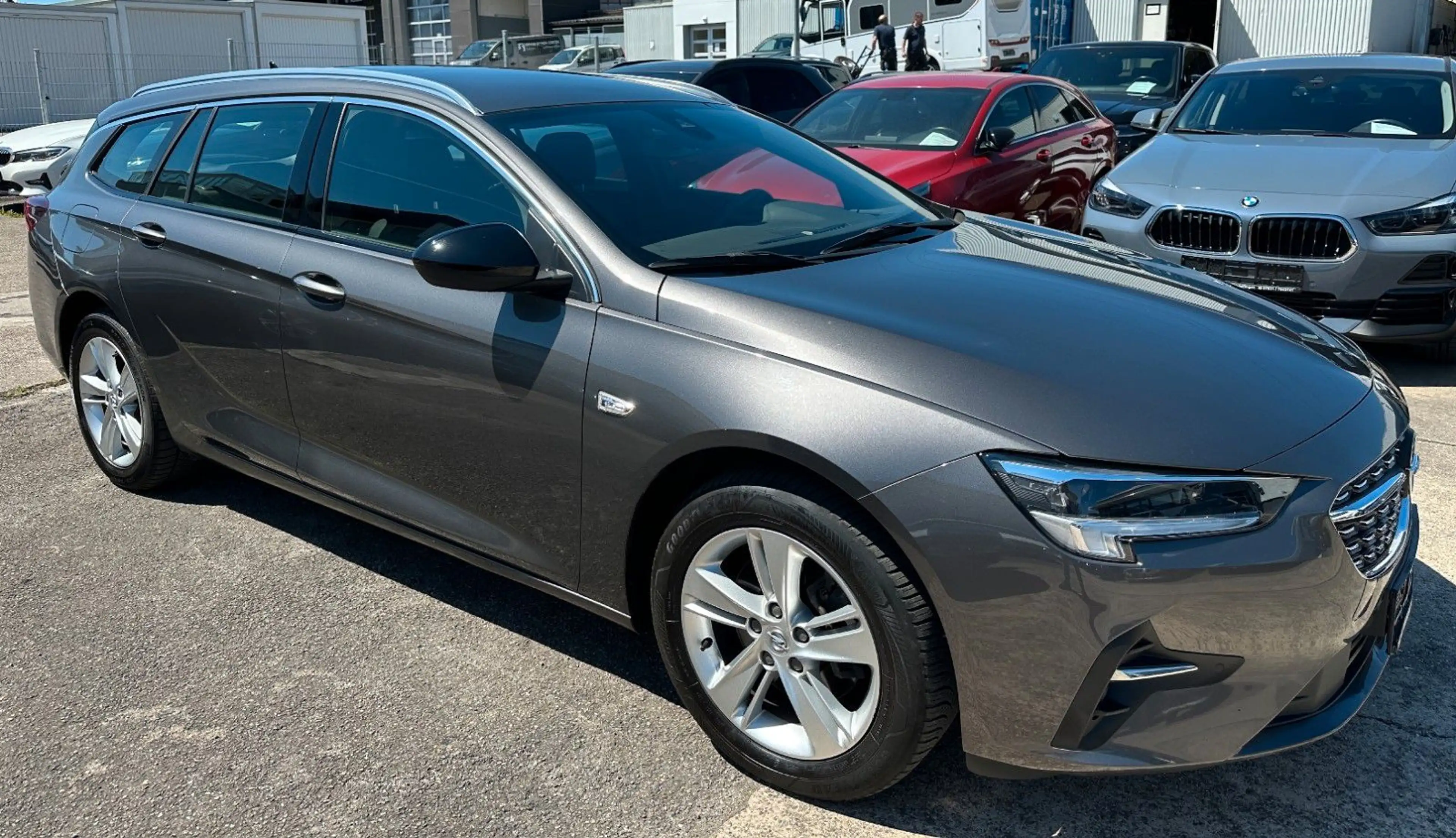 Opel Insignia B Sports Tourer*MATRIX-LED*KAMERA*AHK* — photo 8