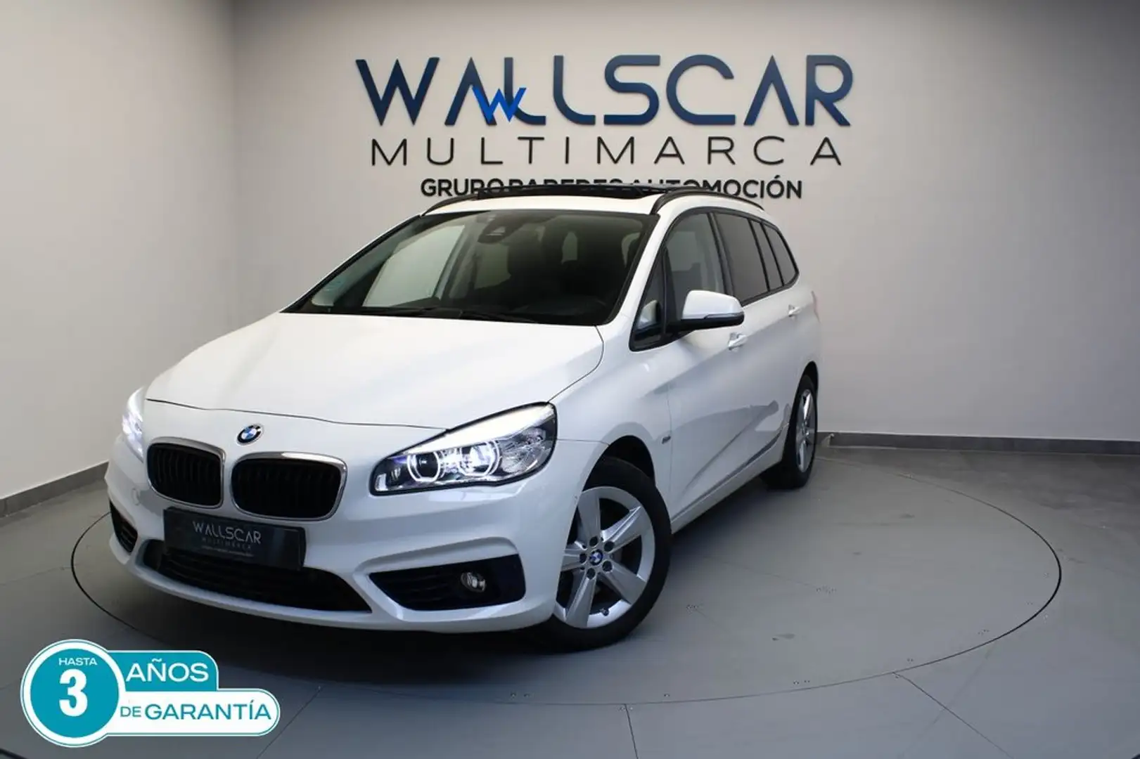 BMW 218 218d Blanco - 1