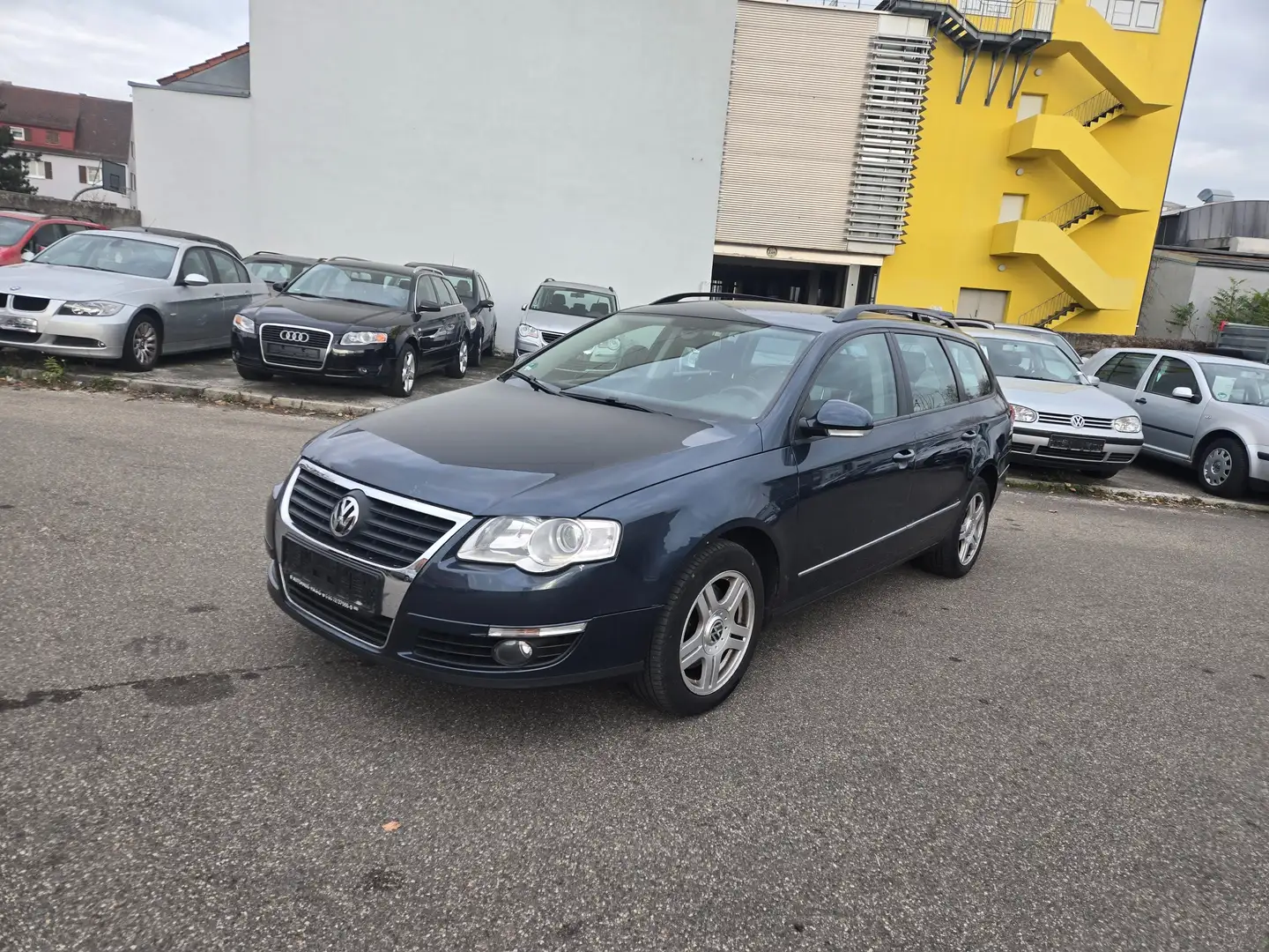 Volkswagen Passat Variant Sportline Blau - 1