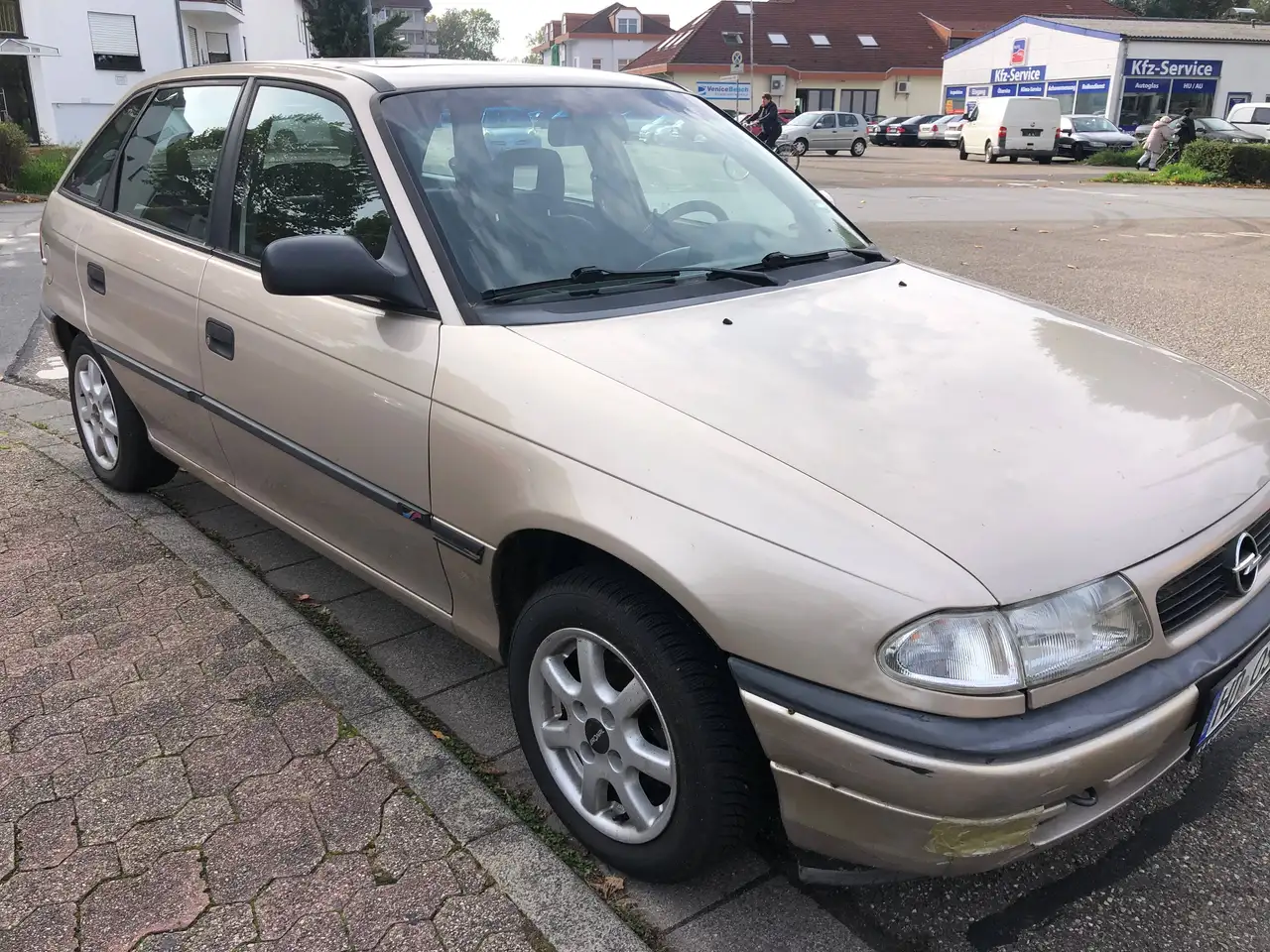 Opel Astra GLS Automatik oldteimer Neue Zahnriemen, foto 3
