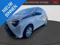 Toyota Aygo 1.0 VVT-i x-fun Wit - thumbnail 1