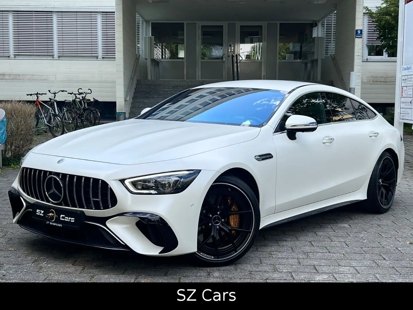 Mercedes-Benz AMG GT 4-trg. 63 S 4Matic+*Keramik*Carbon Paket* Blanc - 1