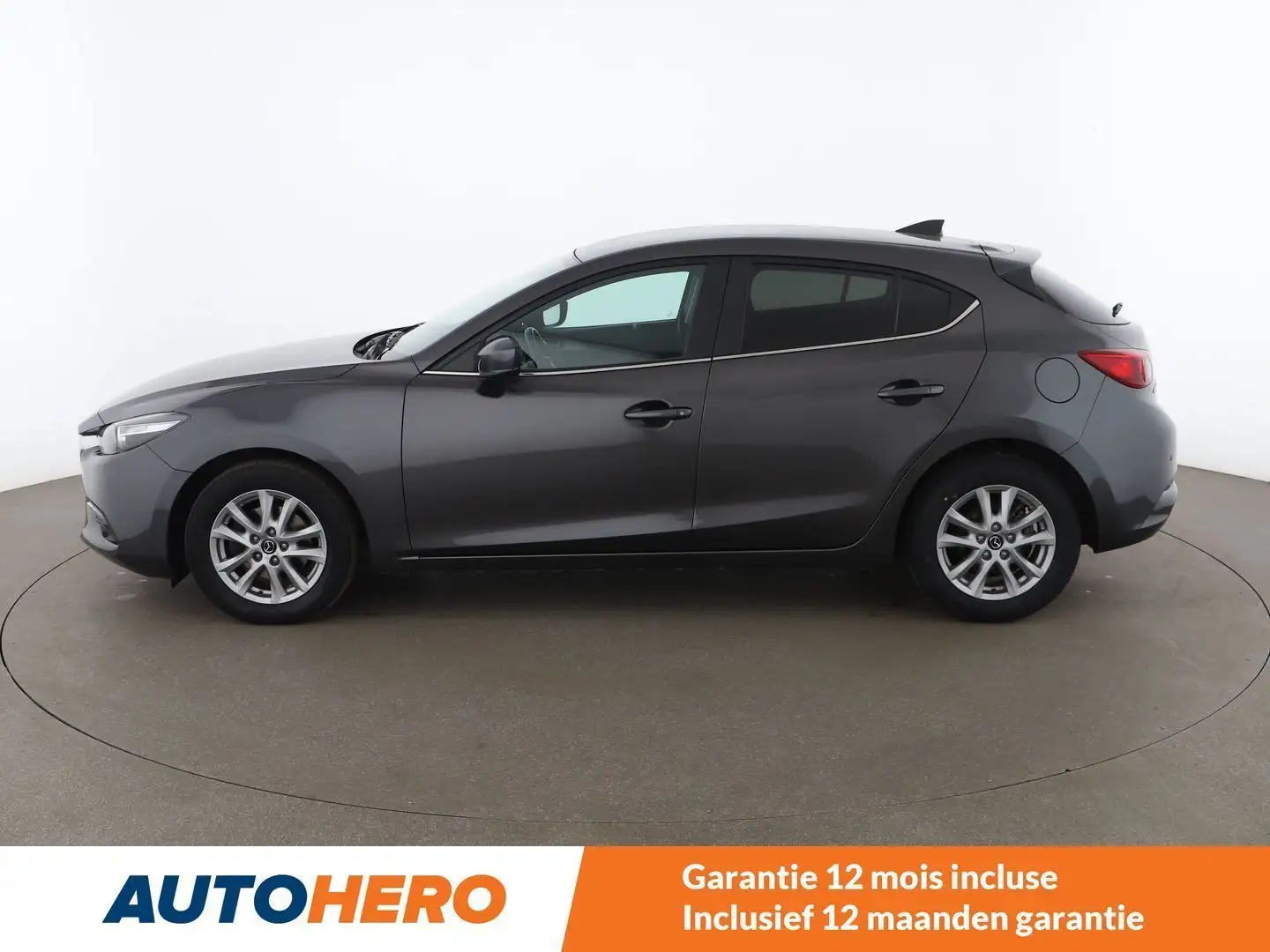 Mazda 3 1.5 Diesel Attraction Gris - 1