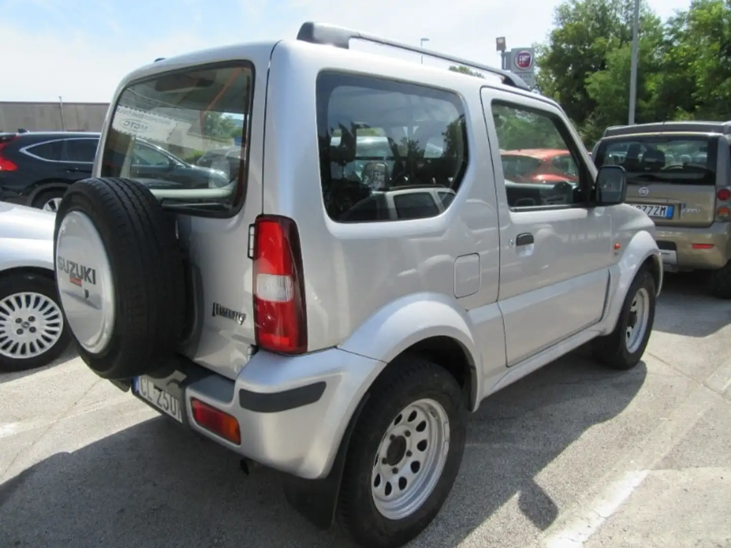 Suzuki Jimny 1.5 DDiS 4WD Zilver - 2