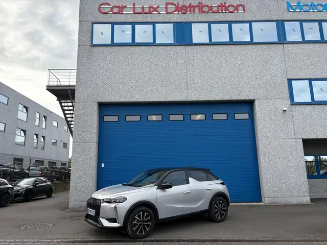 DS Automobiles DS 3 1.2 PURETECH 100CH PERFORMANCE LINE