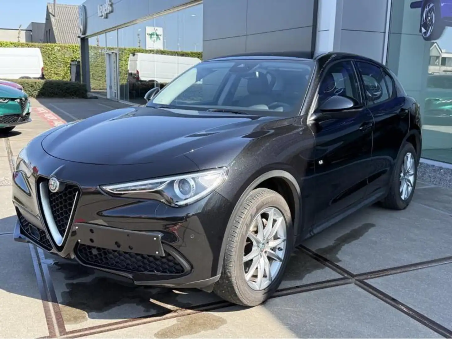 Alfa Romeo Stelvio Super 2.0 TB Q4 Zwart - 1