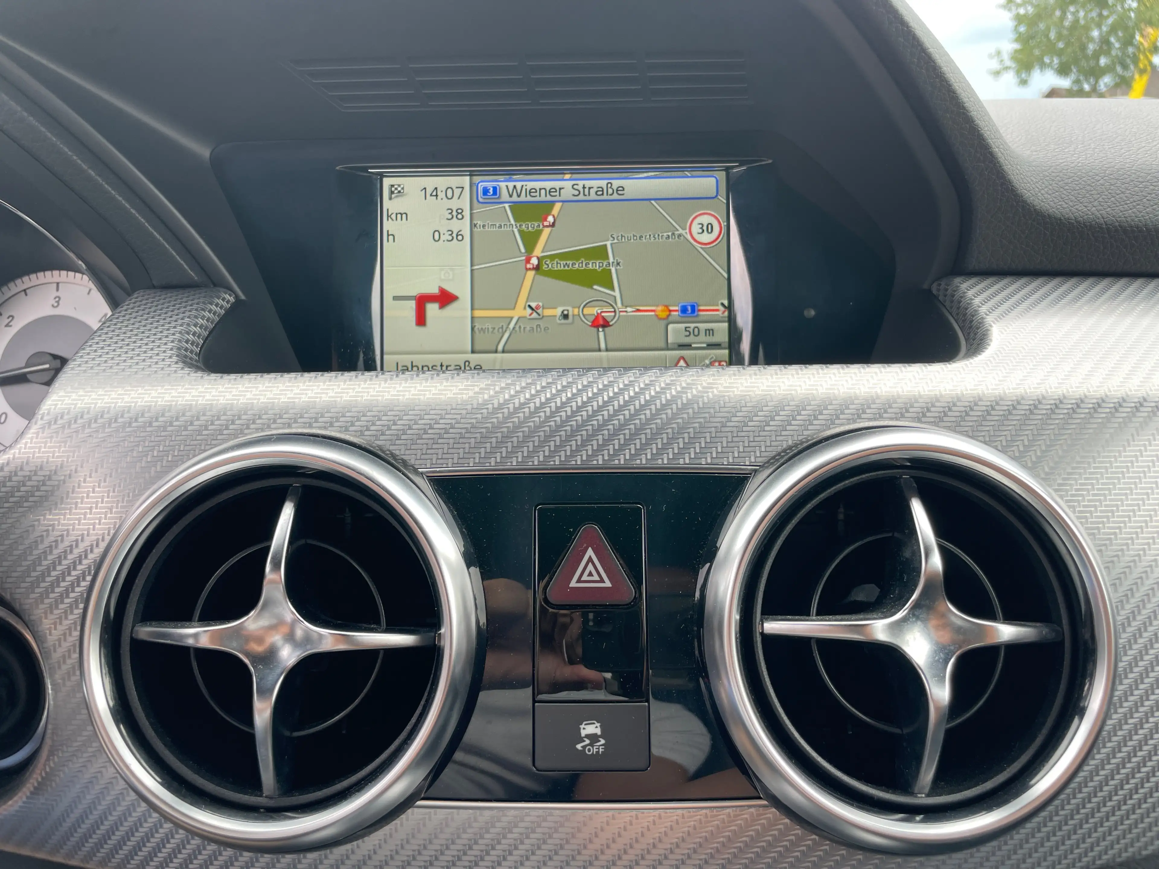 Mercedes-Benz GLK 220 CDI BlueEfficiency 4Matic *Leder*PDC*Sitzheizung* — photo 15