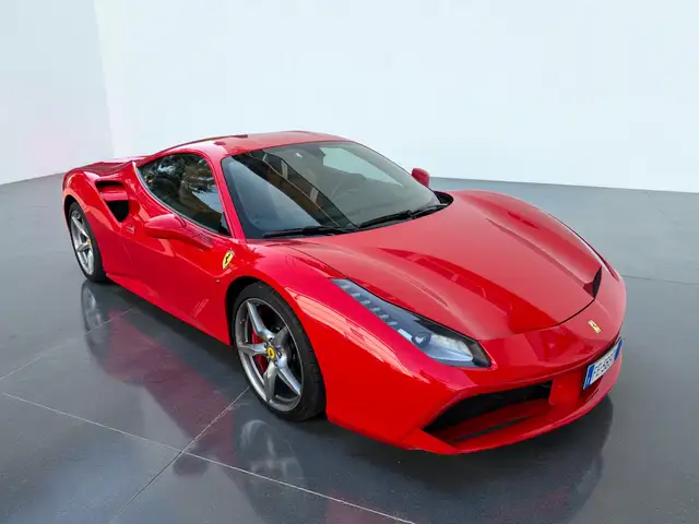 Ferrari 488 Coupe 3.9 GTB dct