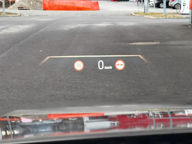 BMW 520 d xDrive M-Sportpaket Ansicht 38