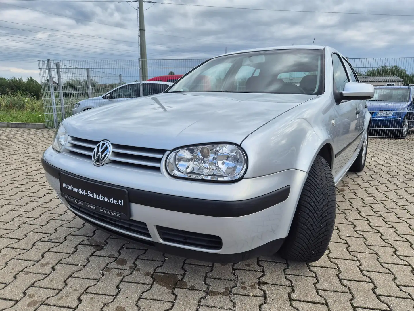 Volkswagen Golf 1.HAND ZAHNRIEMEN&TÜV NEU Argent - 2
