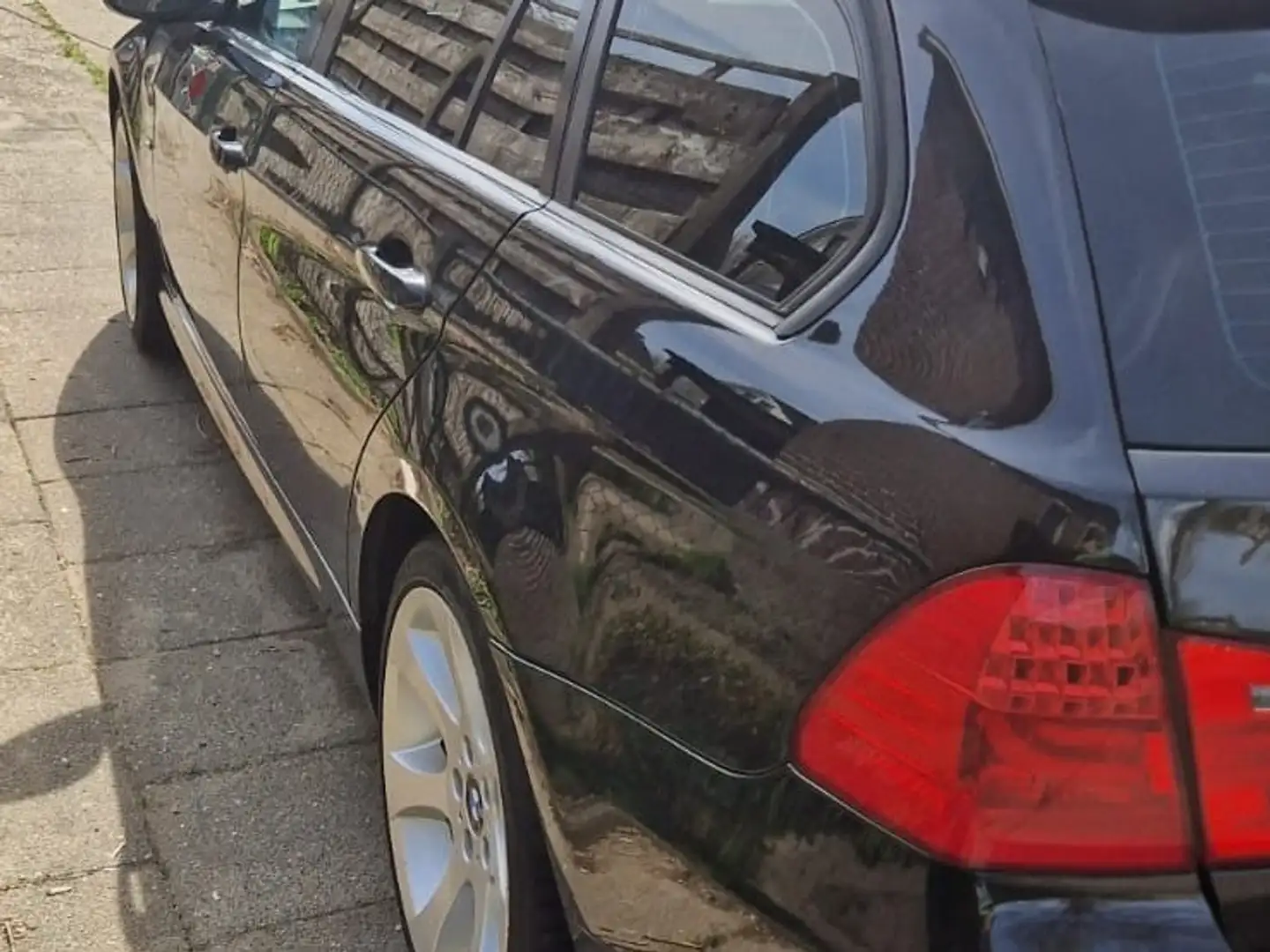 BMW 330 320i Bns L. M Sport Negru - 2