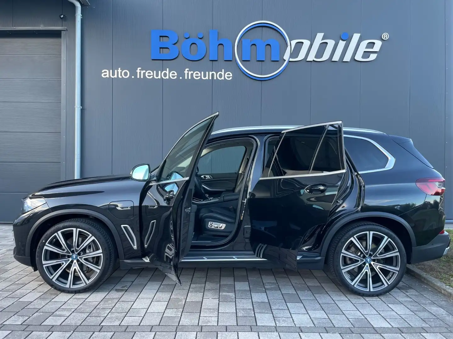 BMW X5 xDrive 45e/AHK/Pano/Massage/ACC/TV/22 Zoll Negro - 2
