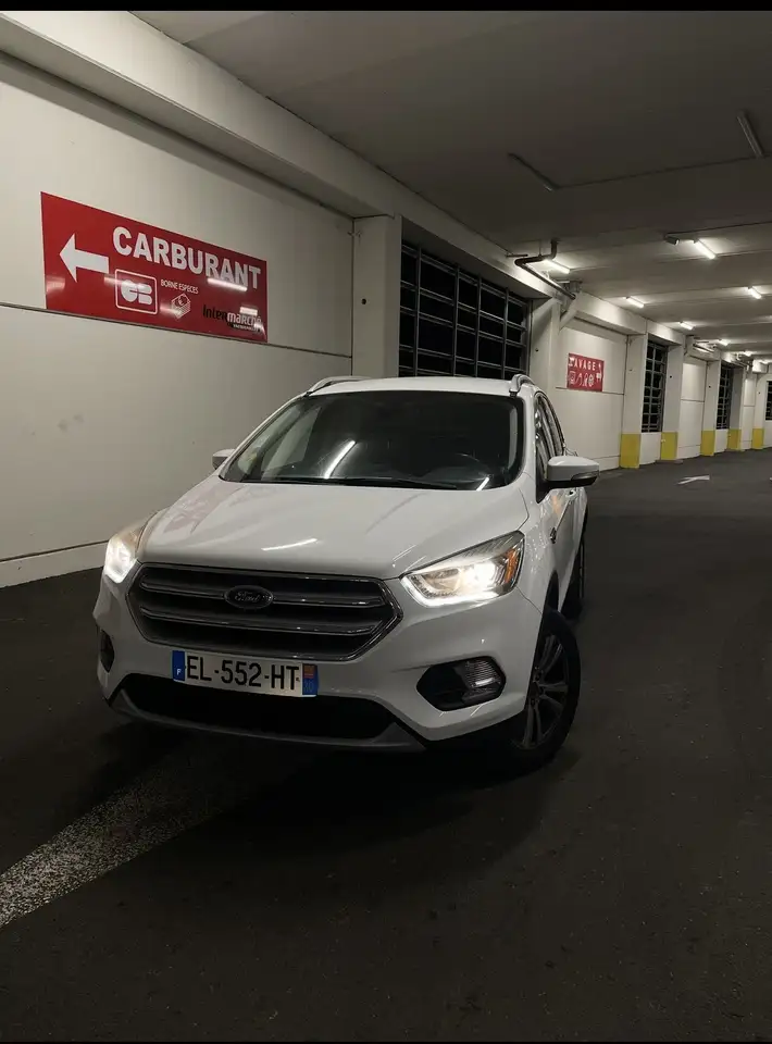 Ford Kuga 1.5 TDCi 120 S\u0026S 4x2 BVM6 Trend