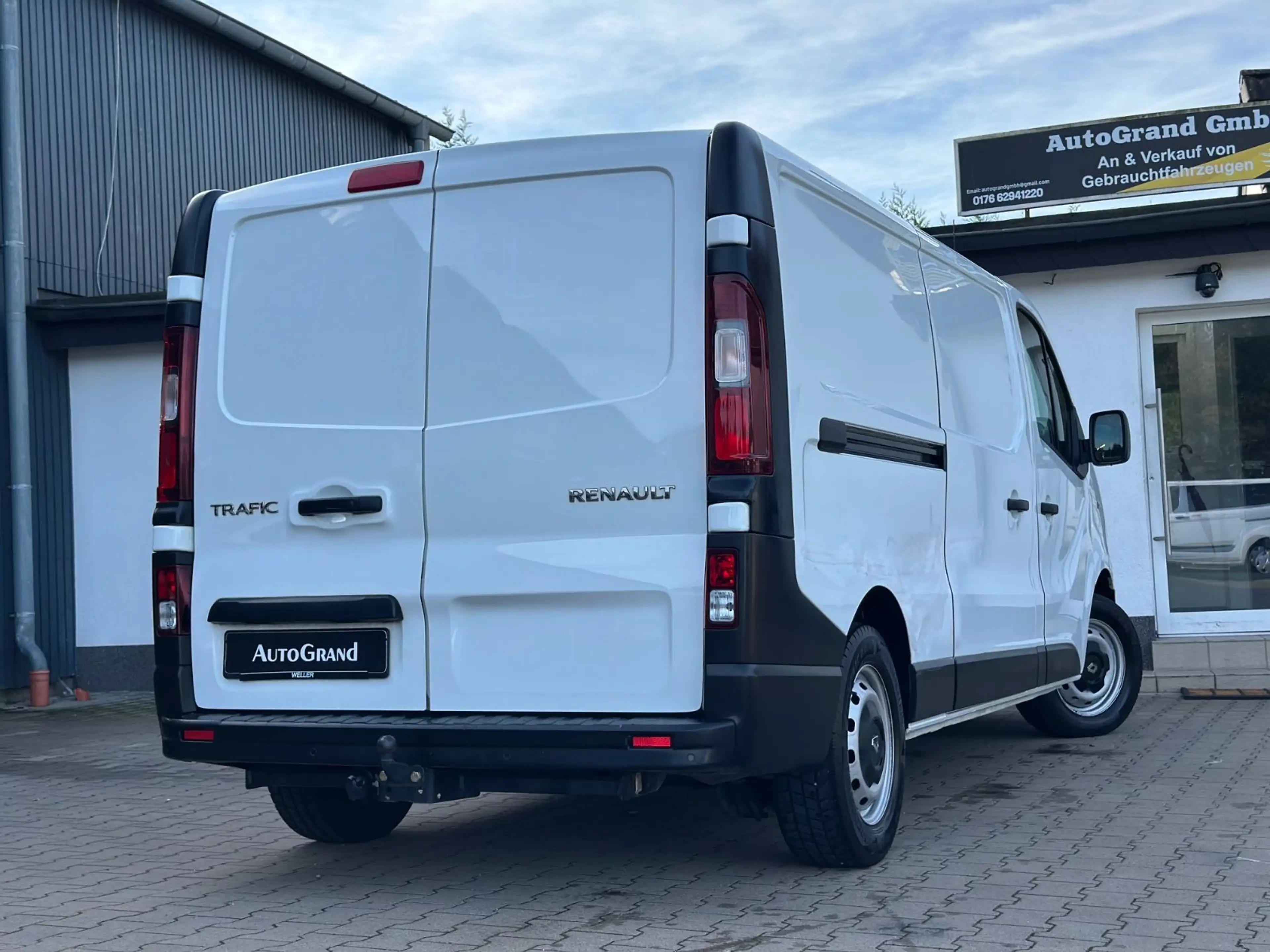 Renault Trafic Kasten L2H1 3,0t Komfort*1HAND*Klima*AHK* — photo 4