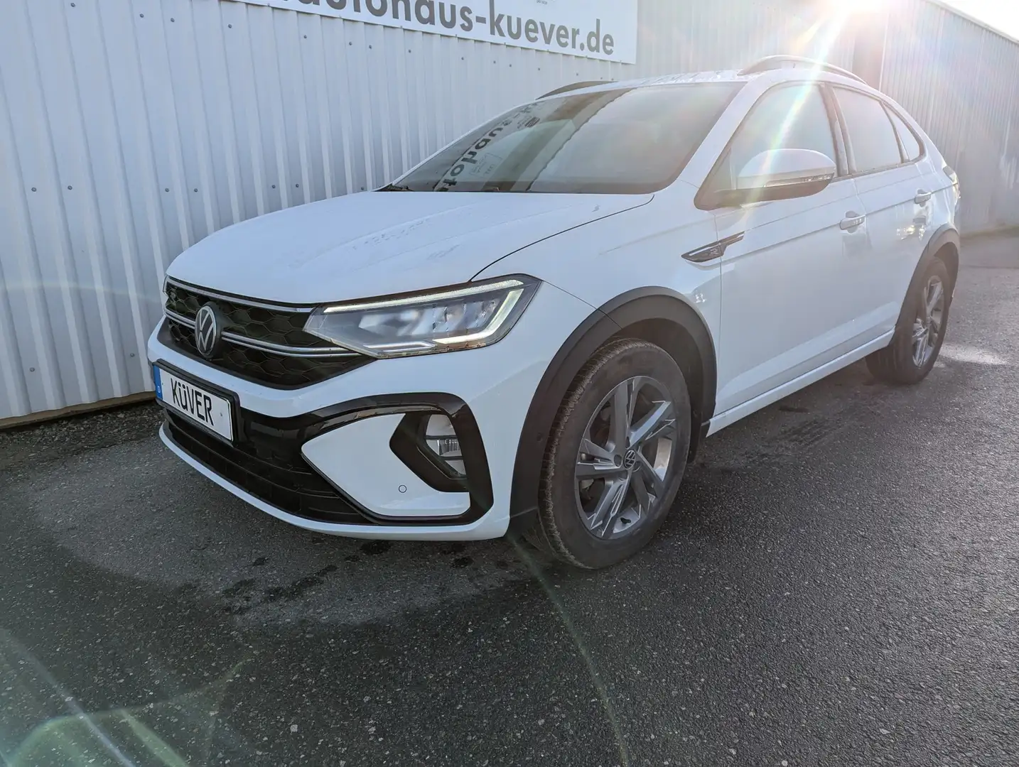 Volkswagen Taigo R-Line 1,0 TSI DSG ACC+LED+AHK+Einparkh. Blanc - 1