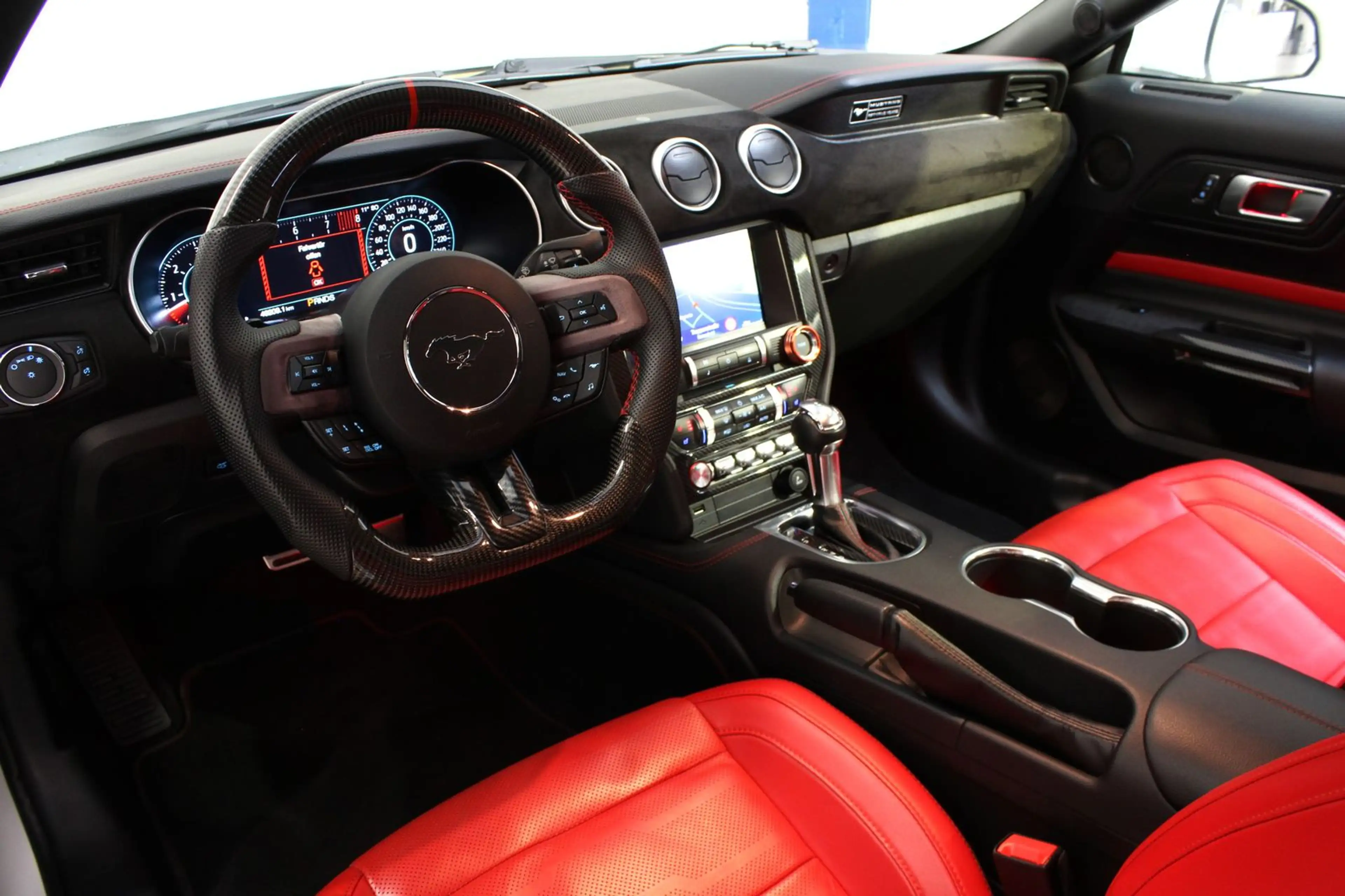 Ford Mustang GT V8 Fastback *DEUTSCH*VIRTUAL*S.ABGAS* — photo 11
