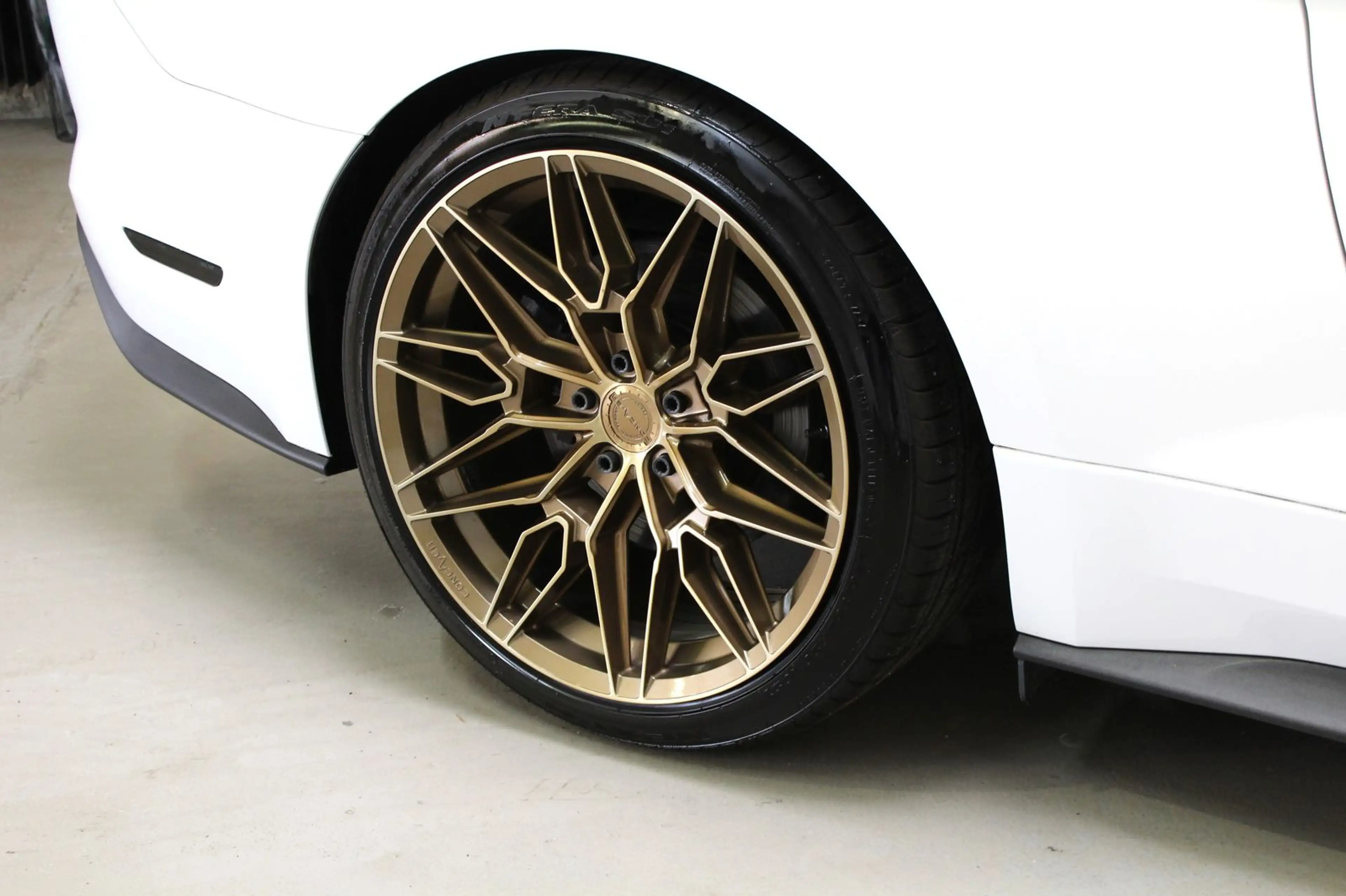 Ford Mustang GT V8 Fastback *DEUTSCH*VIRTUAL*S.ABGAS* — photo 9