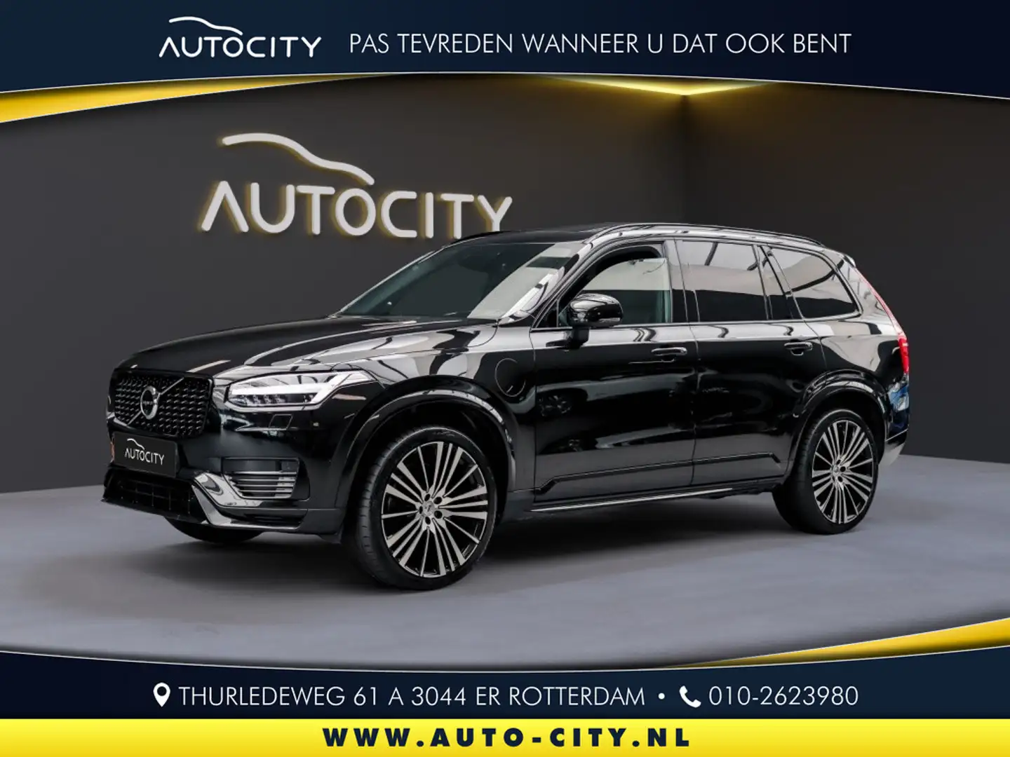 Volvo XC90 XC 90 T8 AWD R-Design PHEV Bowers l Pano l Trekhaa Zwart - 1