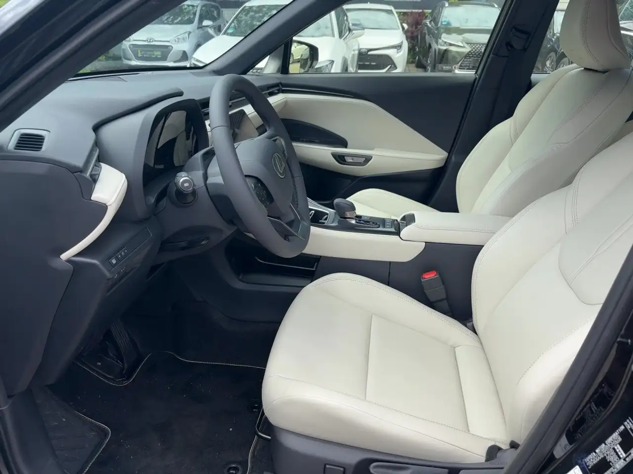 Lexus LBX 1.5 Hybrid Elegant Technologie + Safe & Sound Pake 8