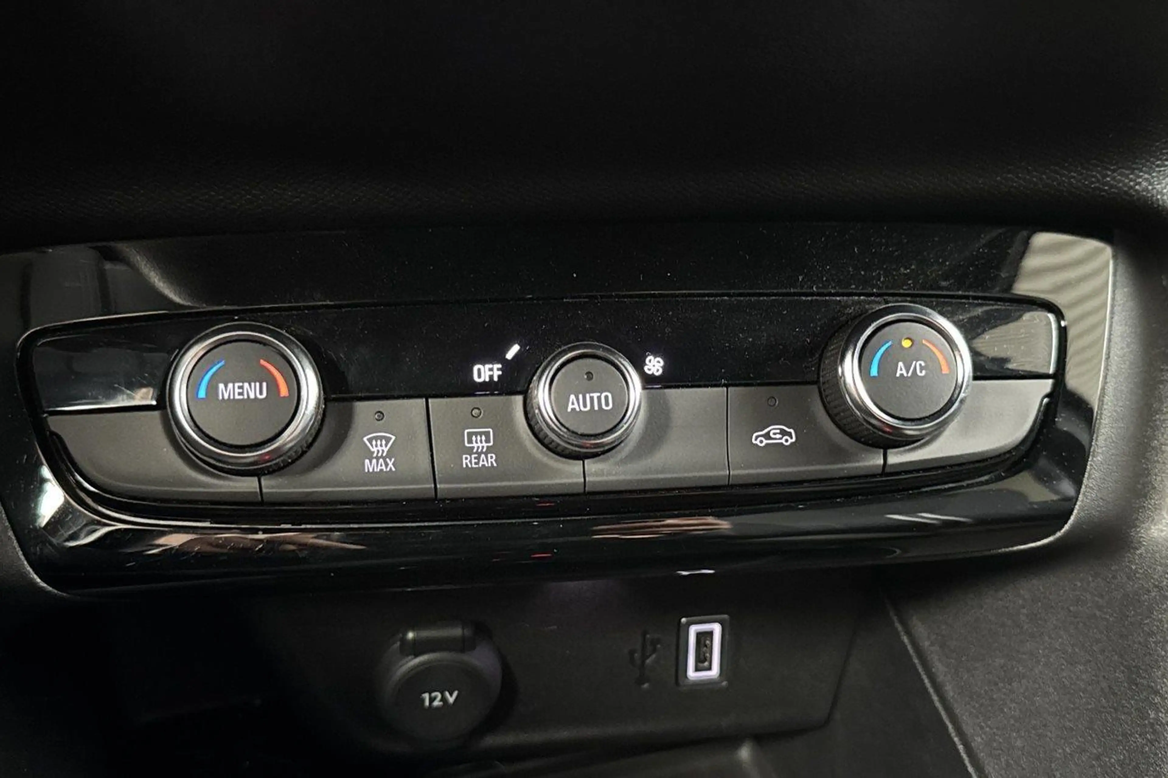 Opel Corsa GS HYBRID AUTOMAAT — photo 15