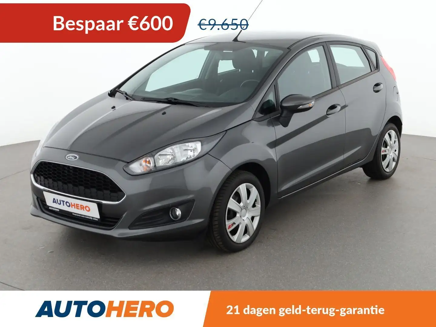 Ford Fiesta 1.0 EcoBoost Celebration Grau - 1