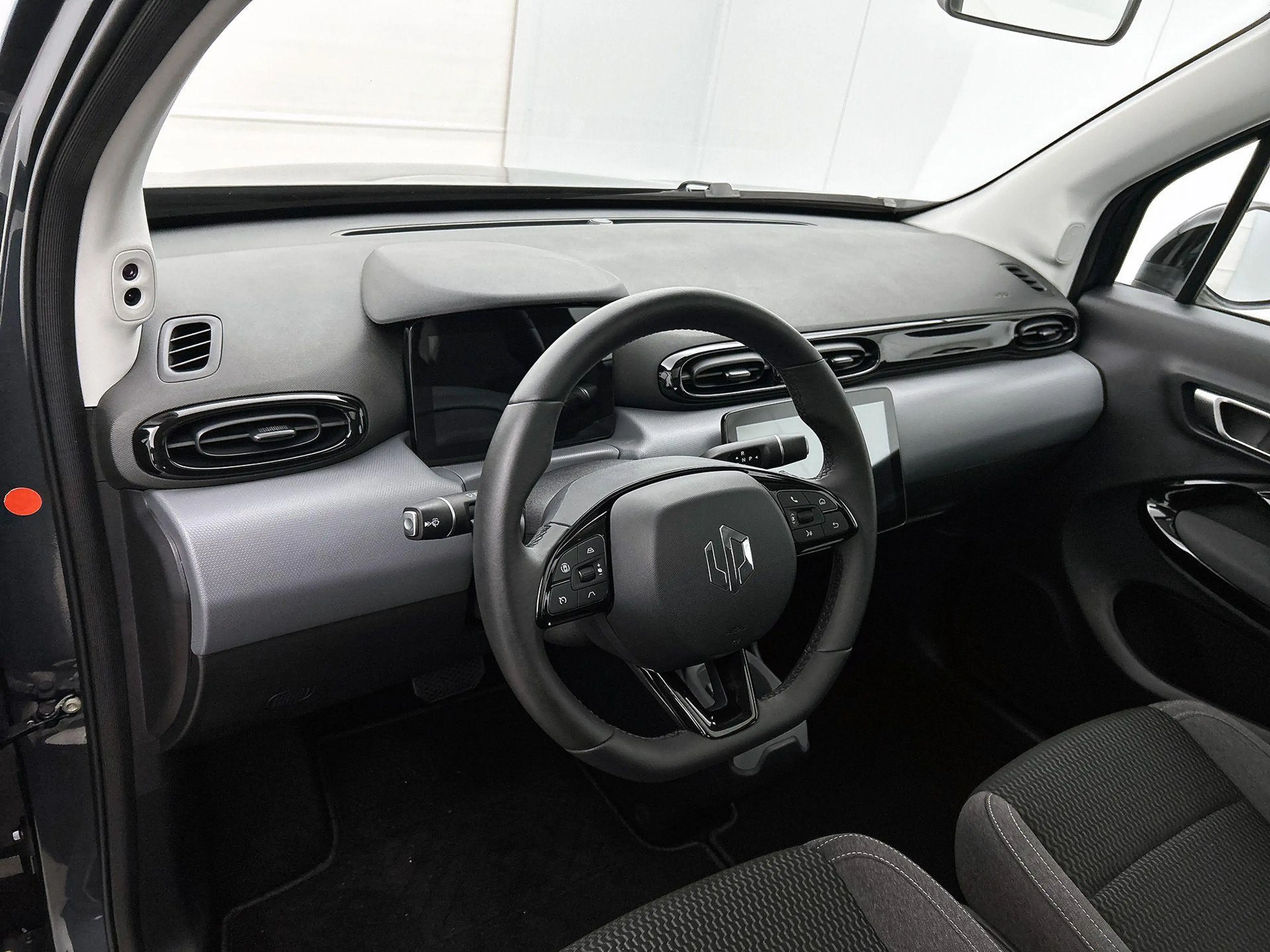 Leapmotor T03 Design 95pk 37.3 kWh Automaat | 265km WLTP Actiera — photo 10