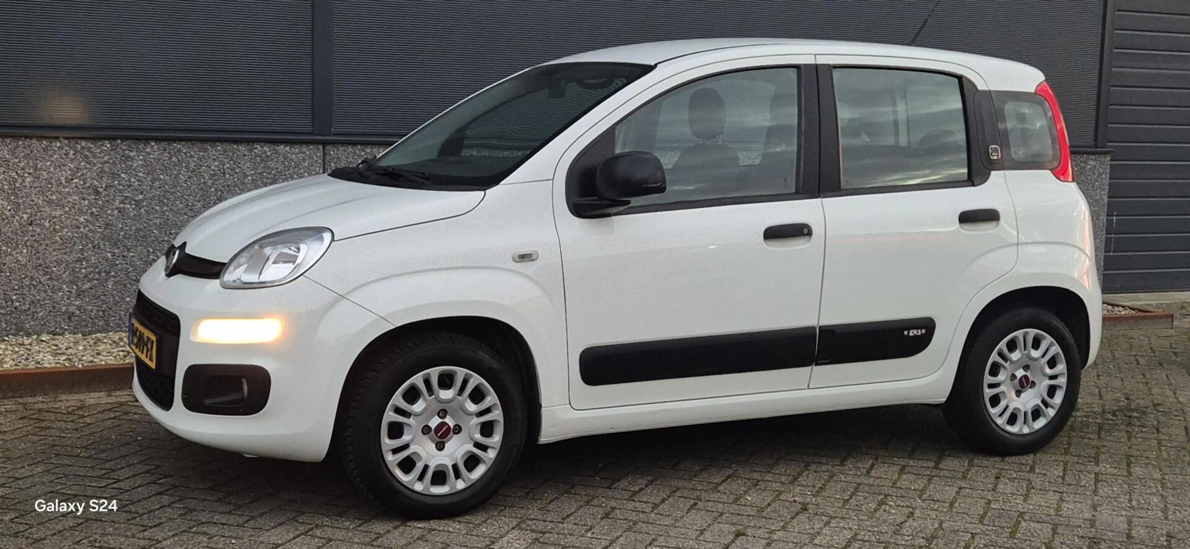 Fiat Panda 1.2 Popstar Bj 2017💢€5950,-💢airco- 4 deurs - zuini — photo 7