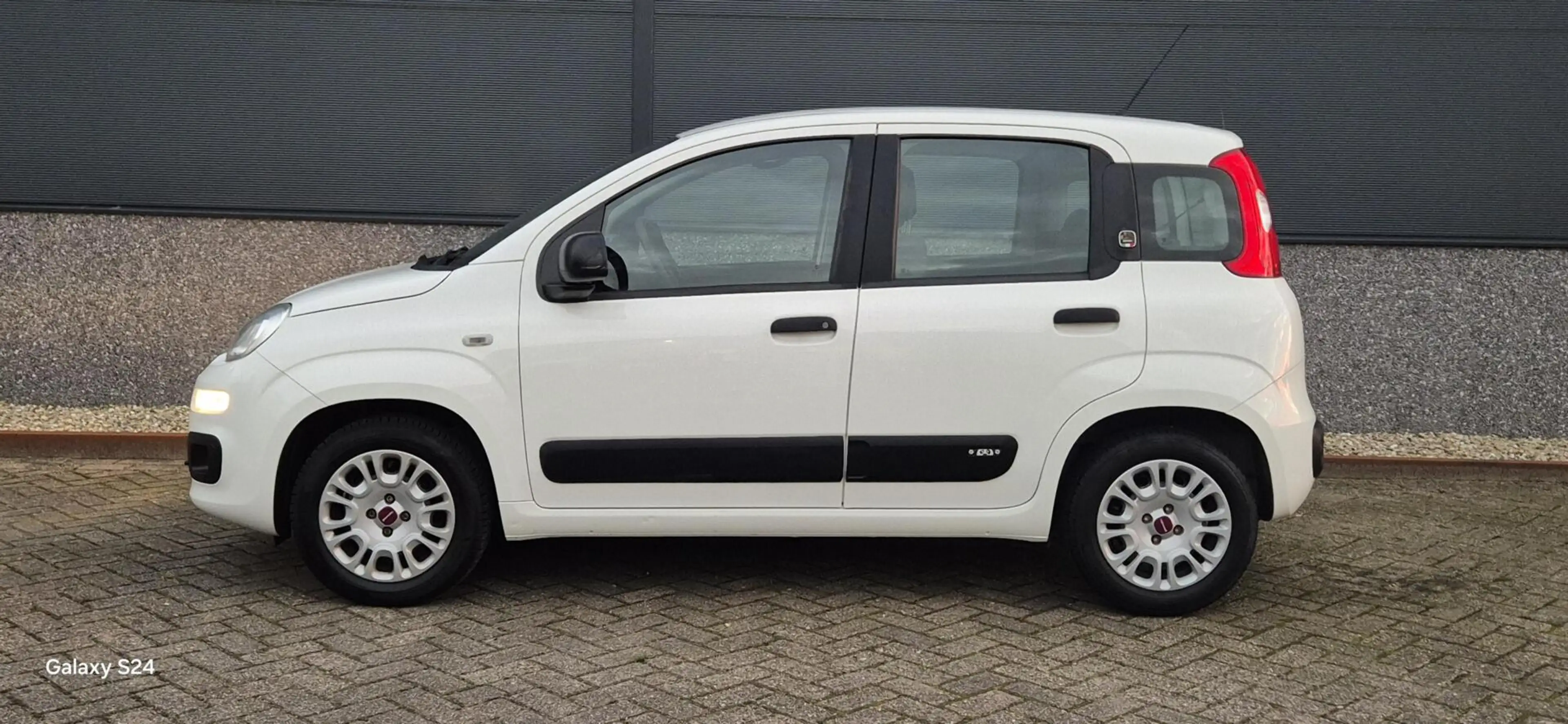 Fiat Panda 1.2 Popstar Bj 2017💢€5950,-💢airco- 4 deurs - zuini