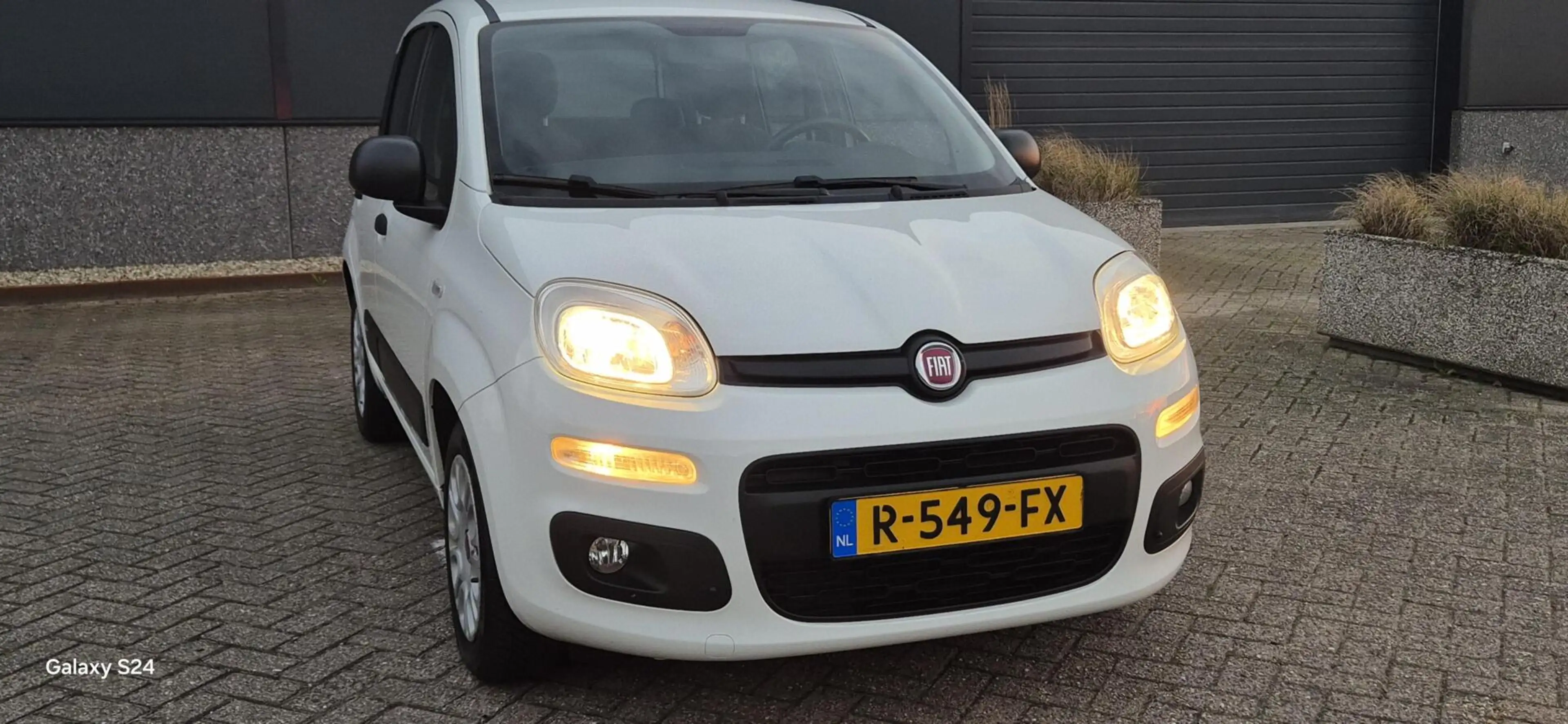 Fiat Panda 1.2 Popstar Bj 2017💢€5950,-💢airco- 4 deurs - zuini — photo 3