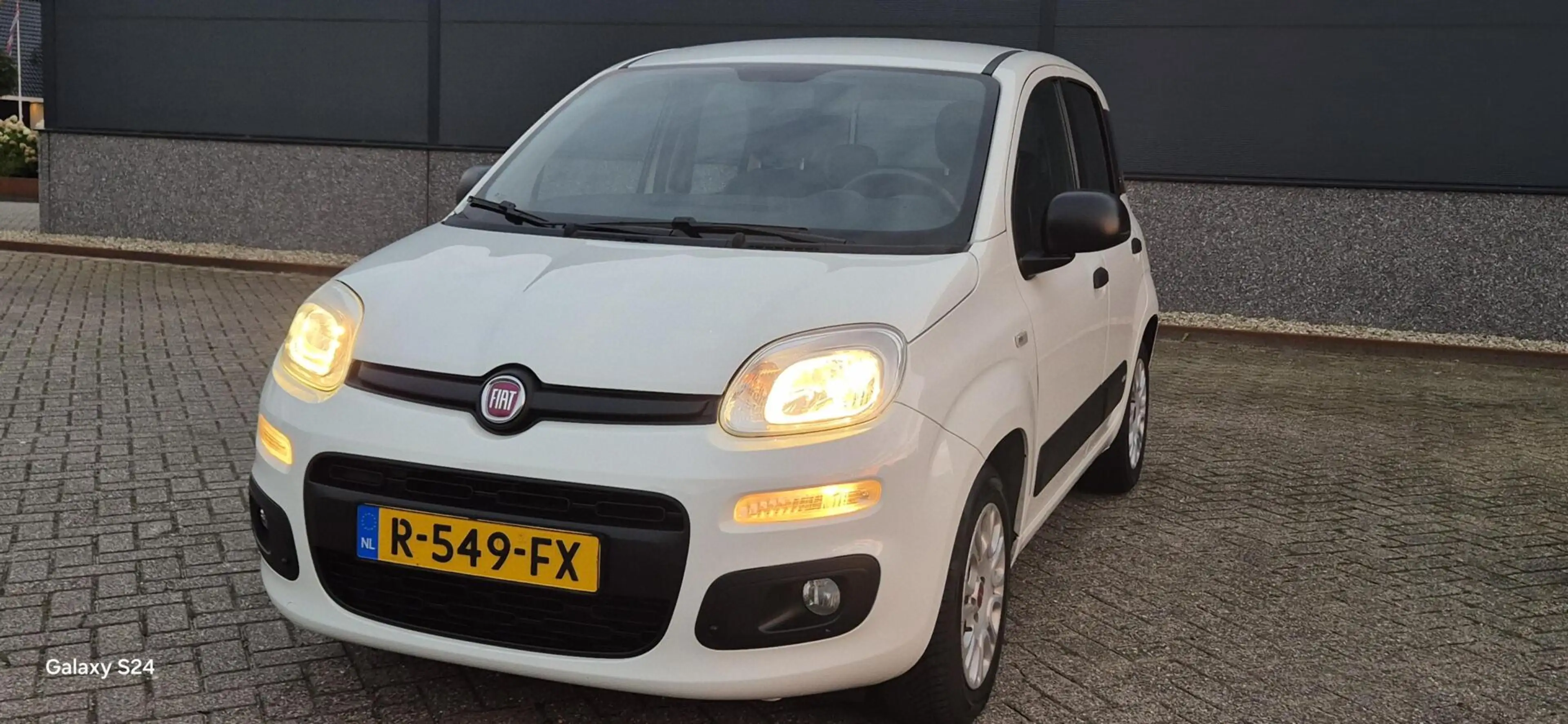 Fiat Panda 1.2 Popstar Bj 2017💢€5950,-💢airco- 4 deurs - zuini — photo 2