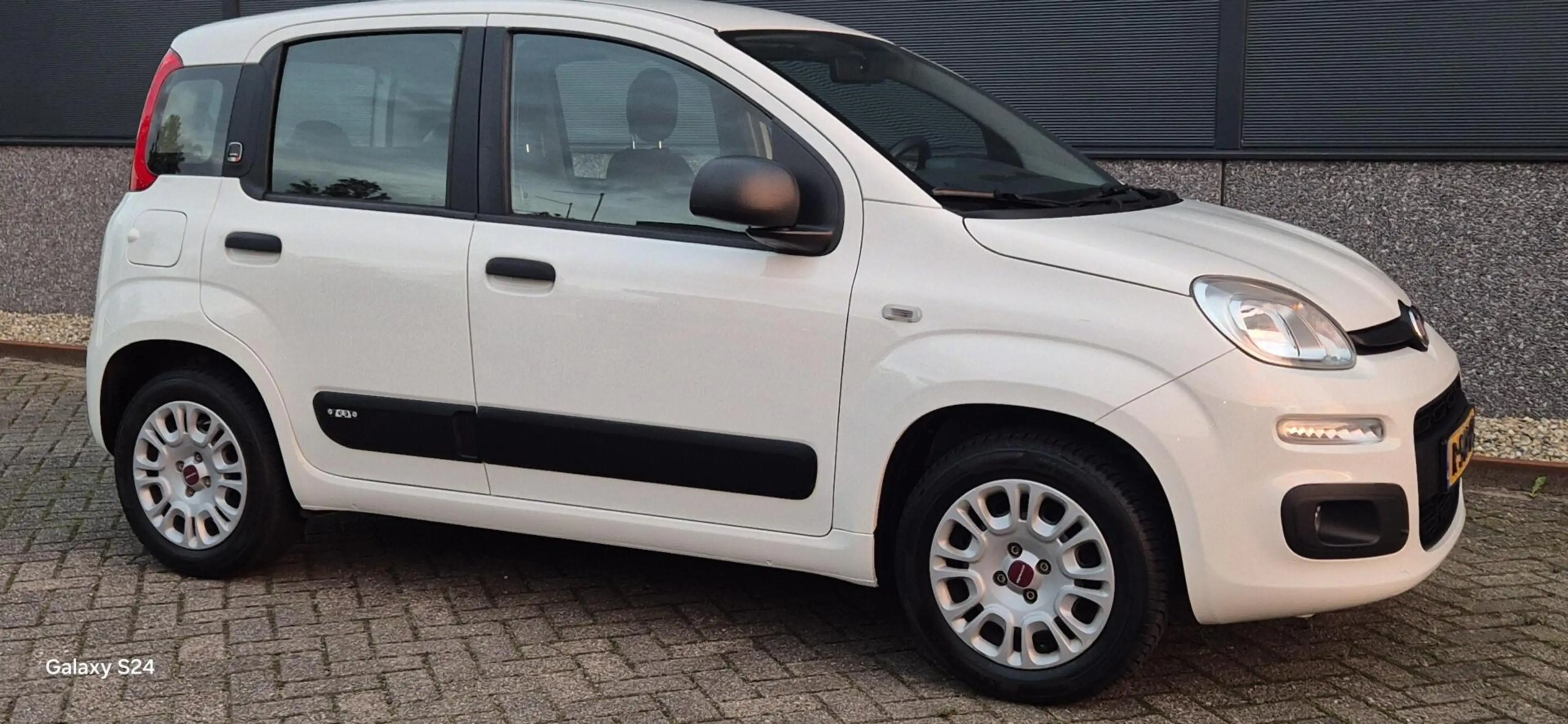 Fiat Panda 1.2 Popstar Bj 2017💢€5950,-💢airco- 4 deurs - zuini — photo 9