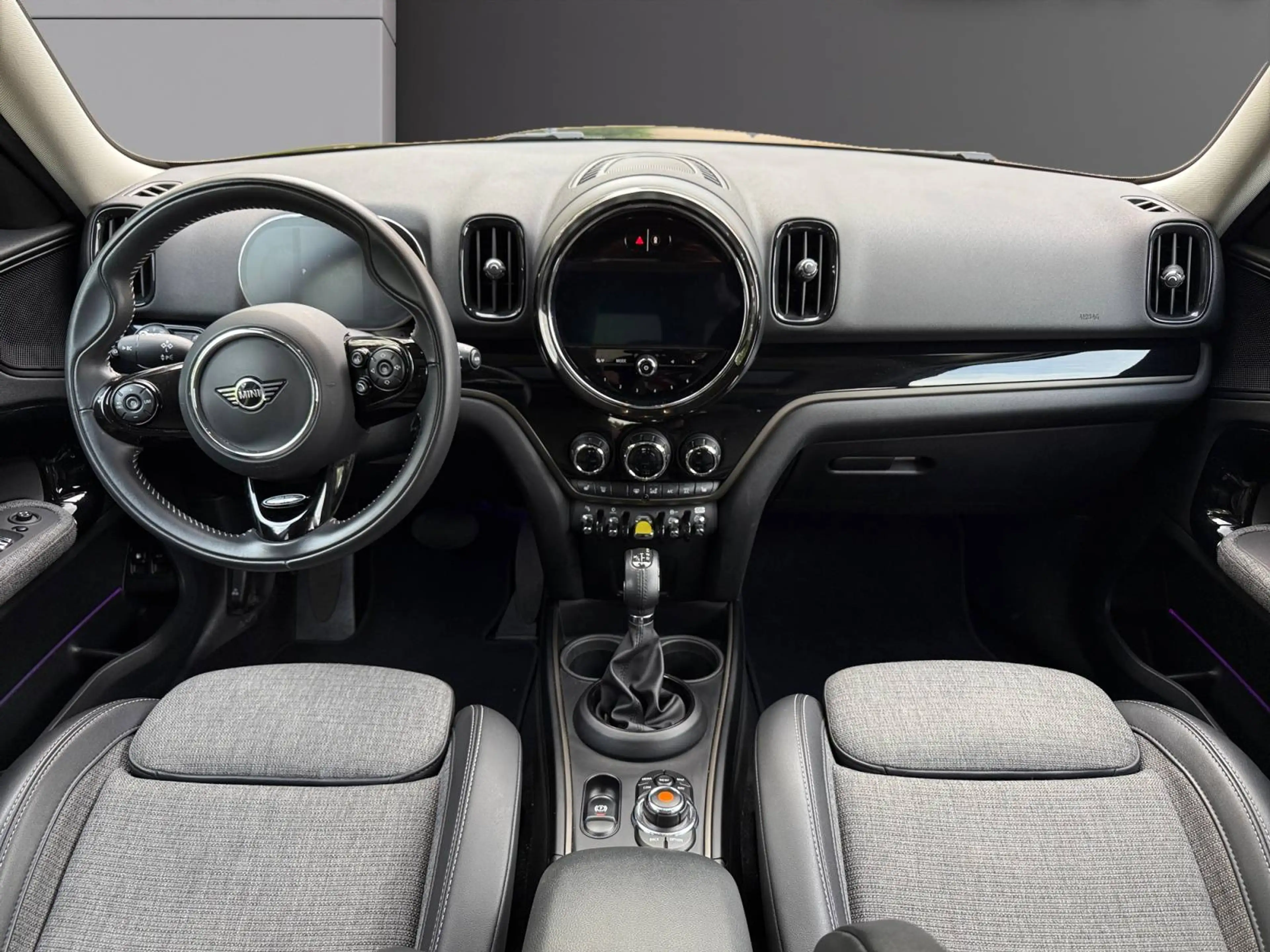 MINI Cooper SE Countryman Mini Countryman 1.5A PHEV Cooper SE ALL4 - GARANTIE 12 MOIS - TO PANO — photo 2